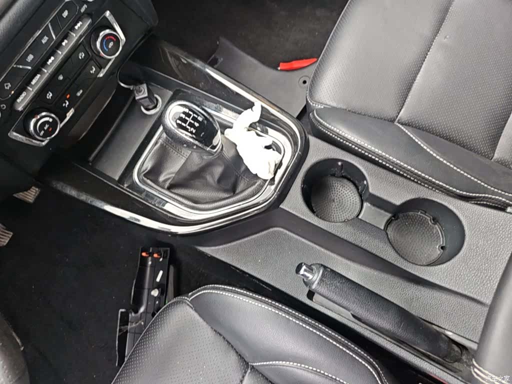 DongFeng S560, 2019 14