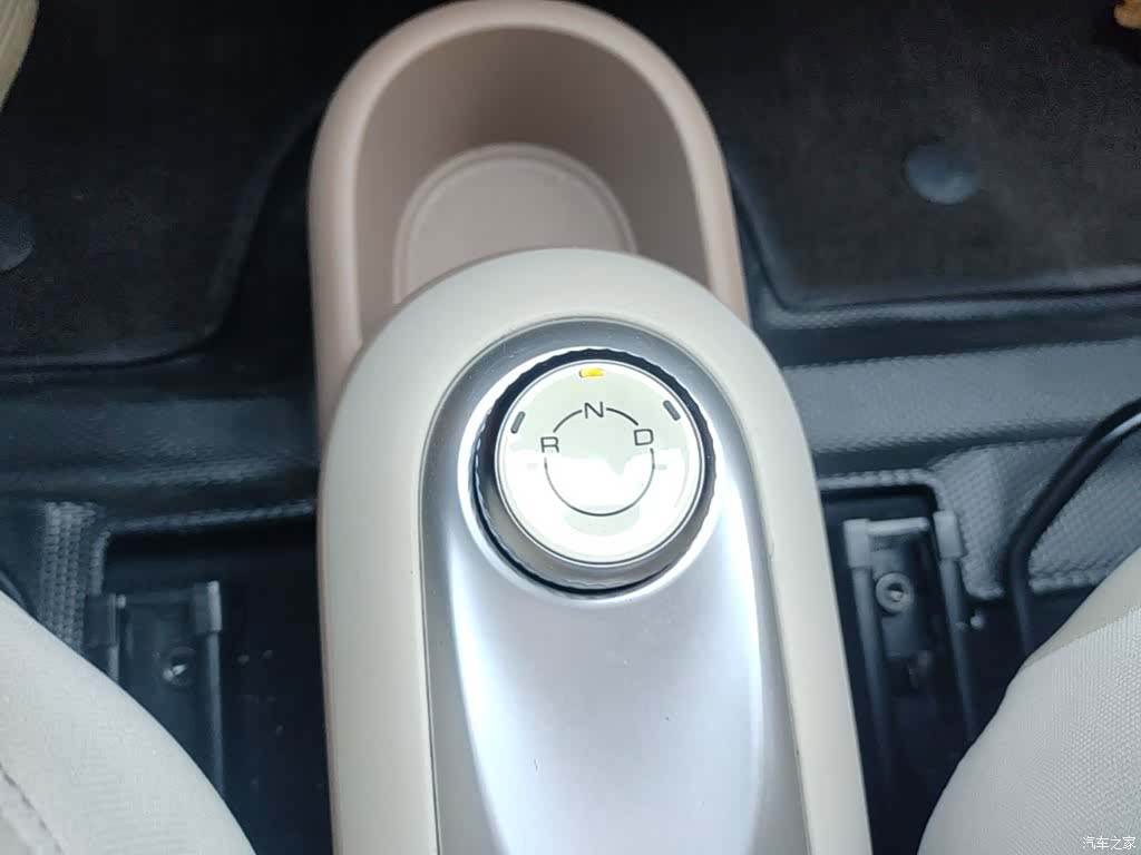 Wuling MINIEV, 2025 14