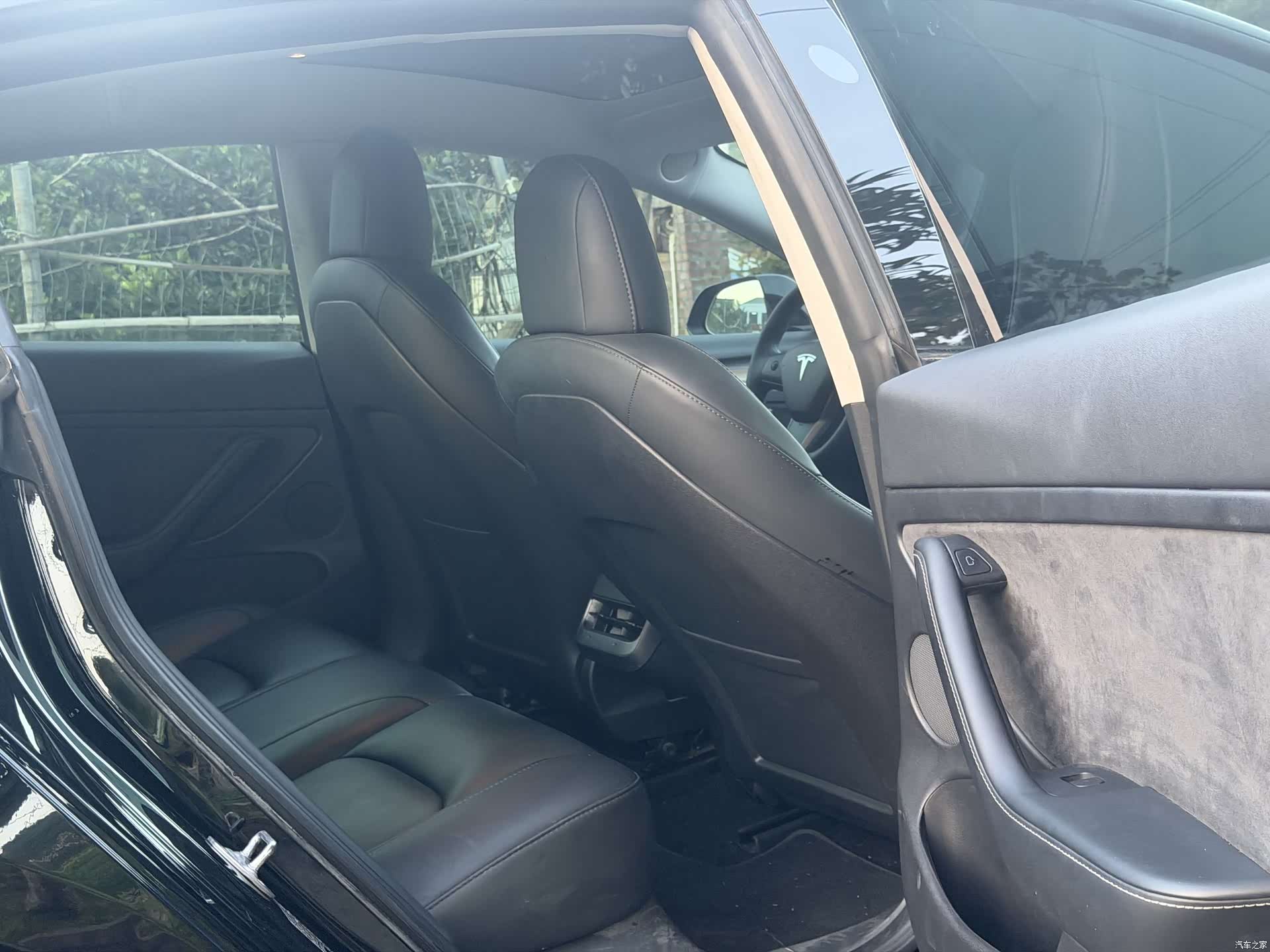Tesla Model 3, 2022 12