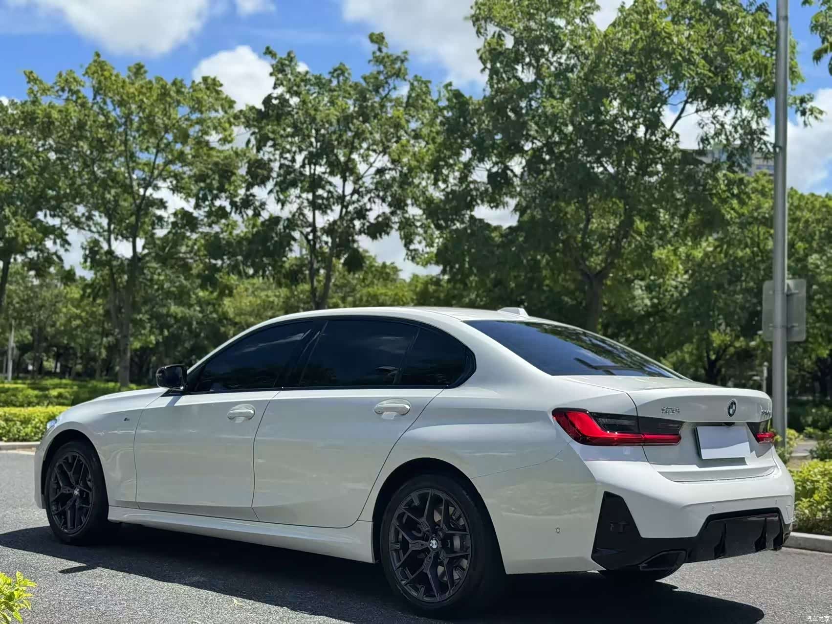 BMW 3 Series, 2025 все фото
