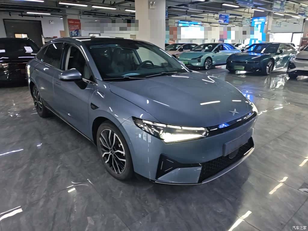 Xpeng P5, 2022 4