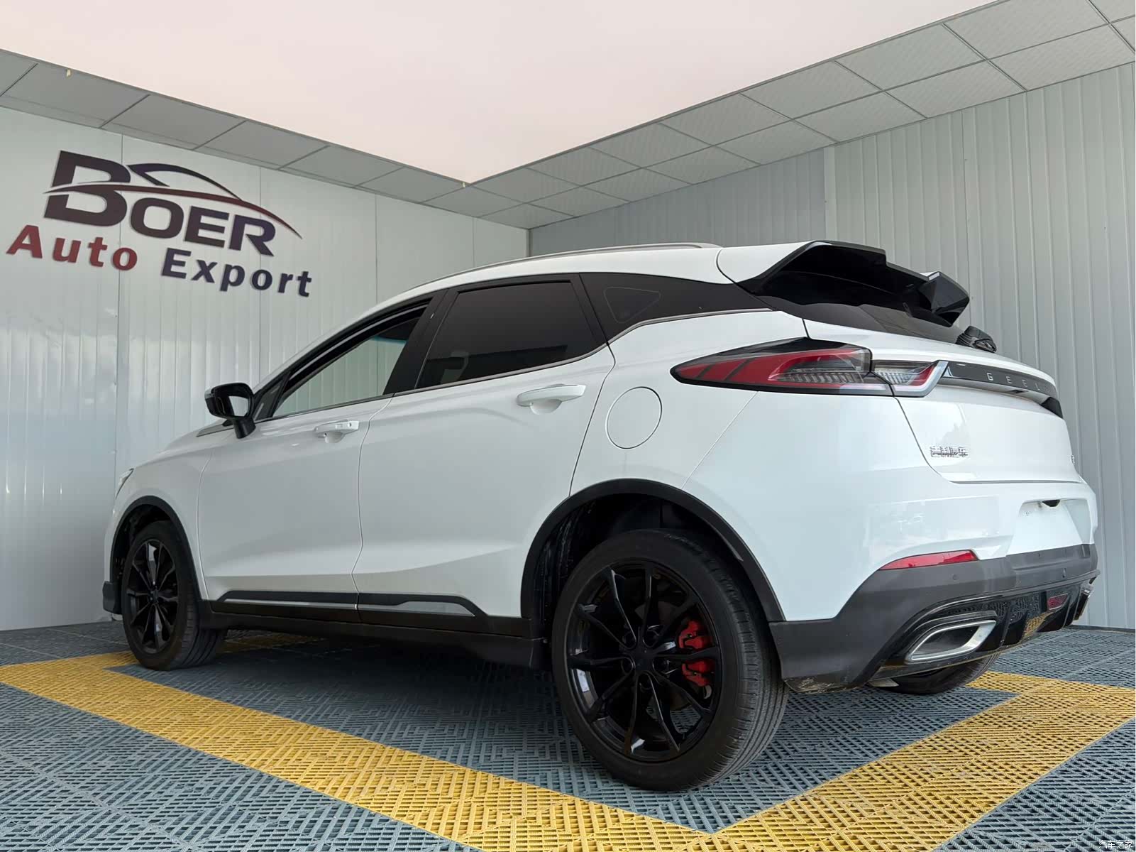 Geely Emgrand, 2022 6