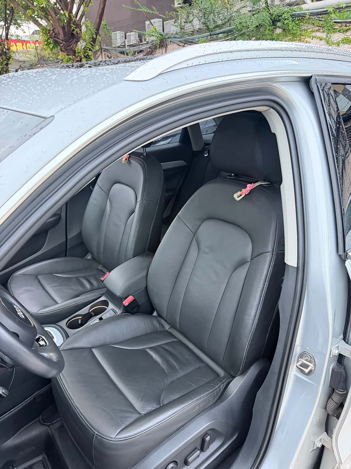 Audi Q3, 2013 6
