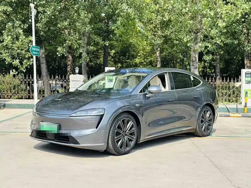 HarmonyOS Wisdom World R7