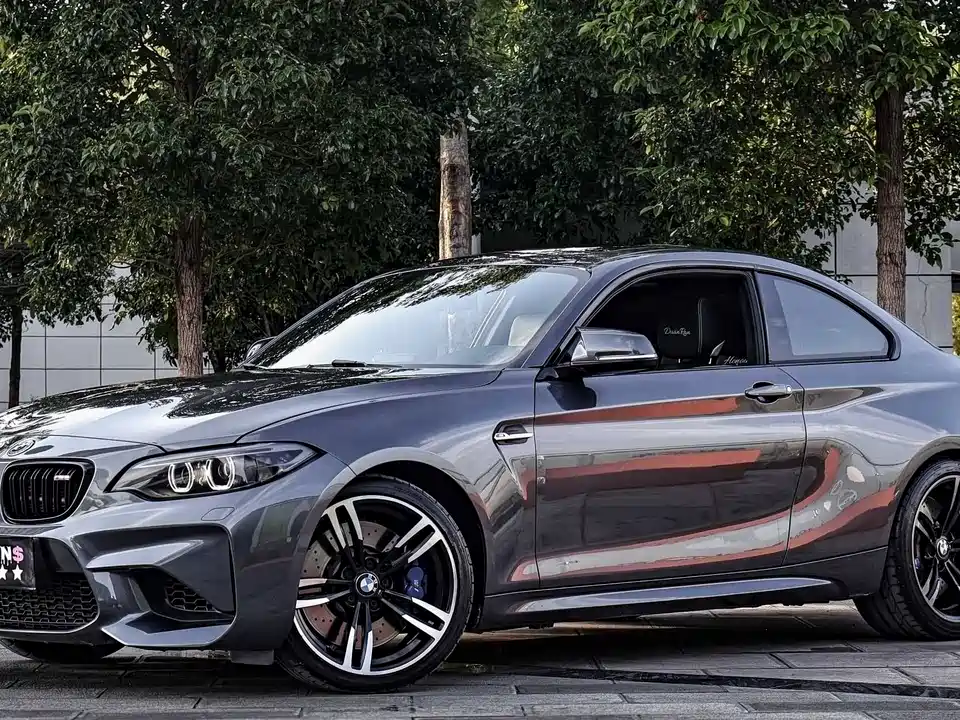 BMW M2