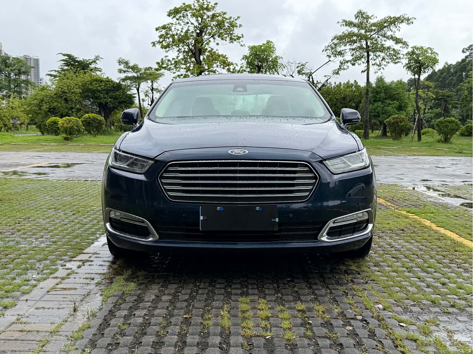 Ford Taurus, 2018 2