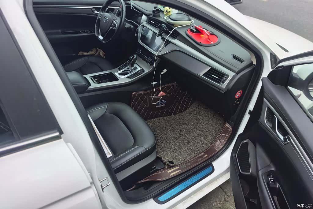 Geely Emgrand, 2018 8
