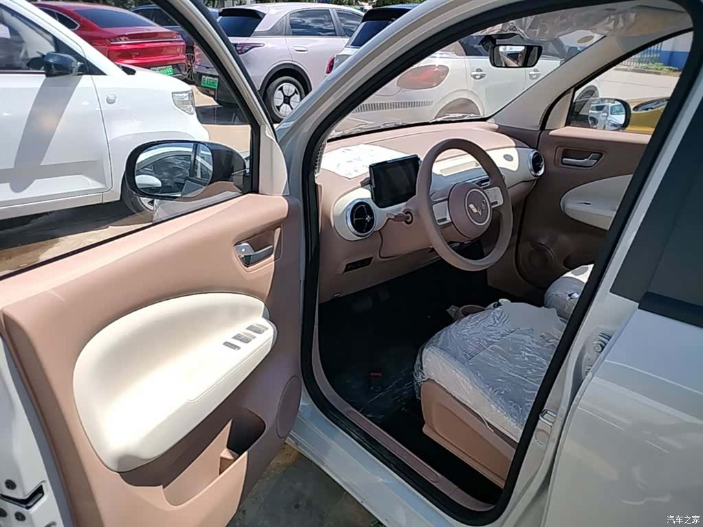Wuling MINIEV, 2026 16