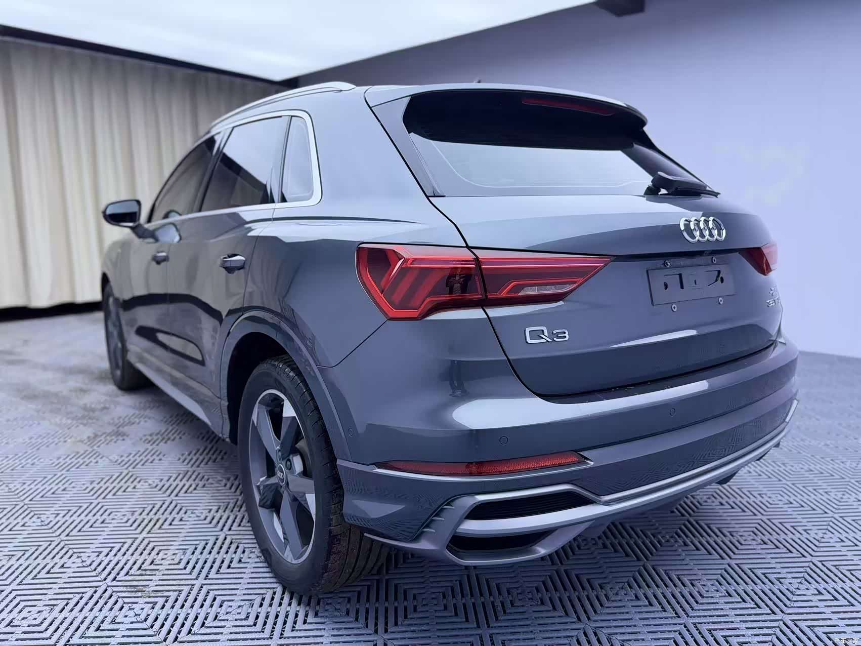 Audi Q3, 2022 9