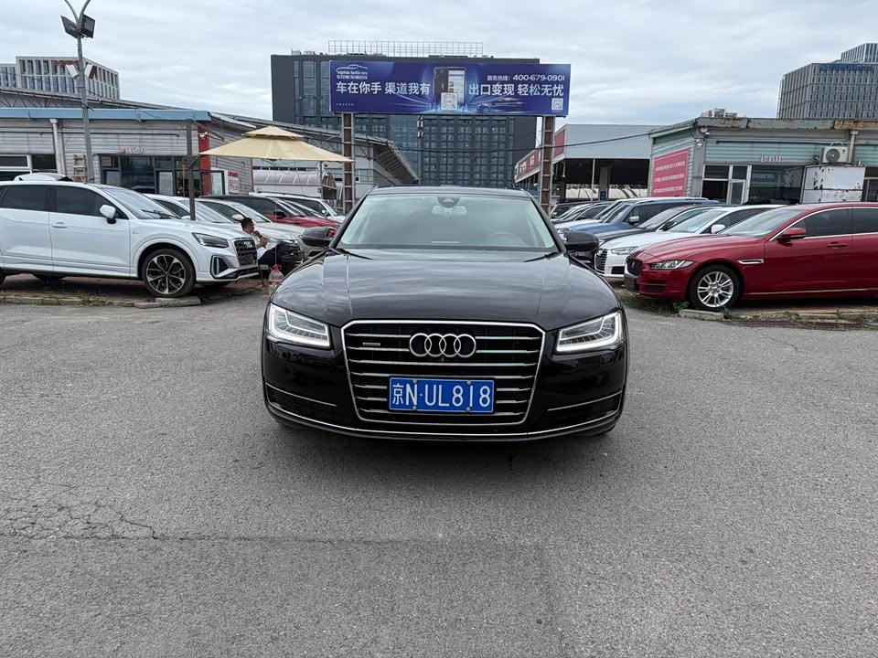 Audi A8