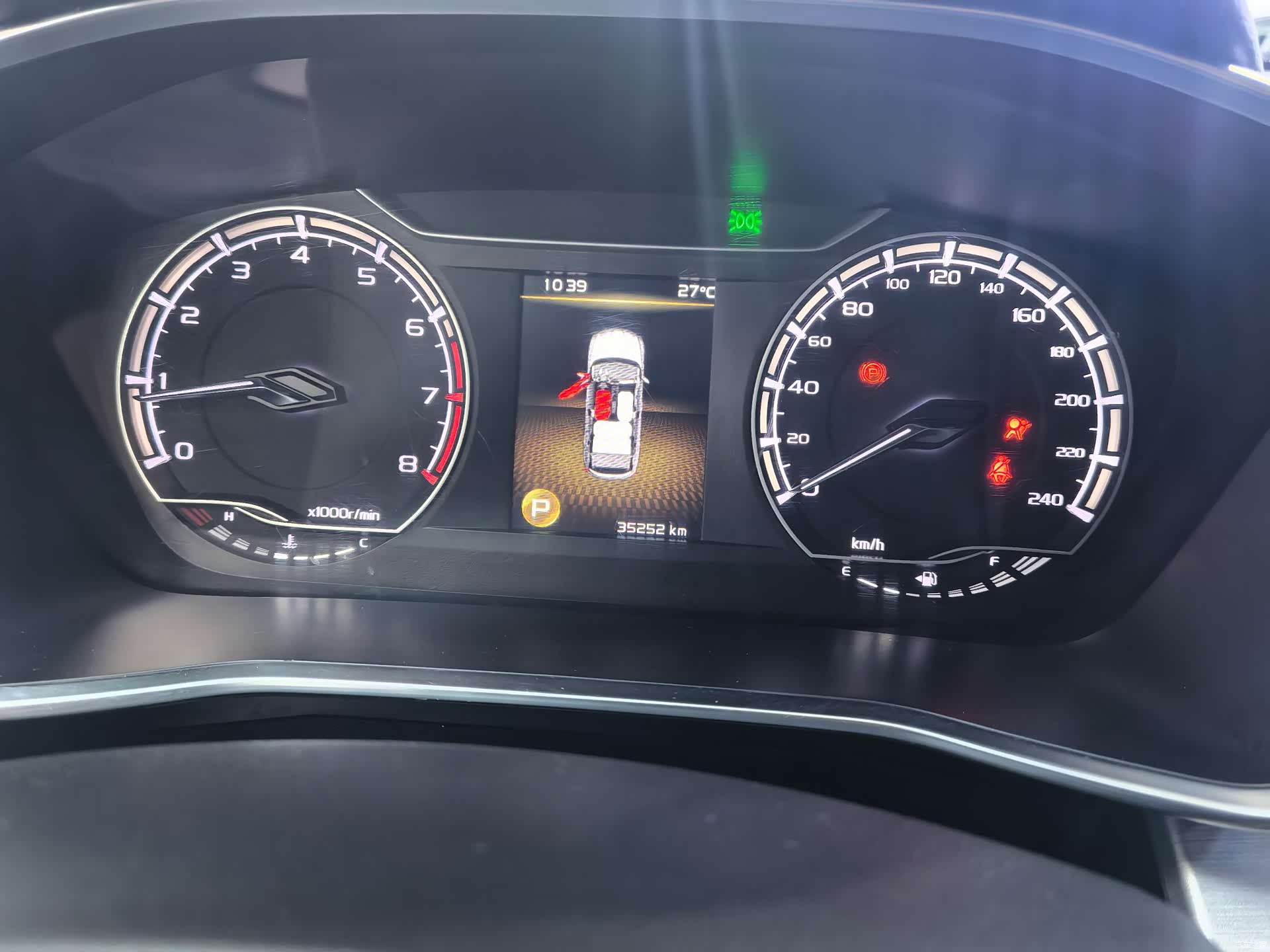 Geely Coolray, 2022 все фото