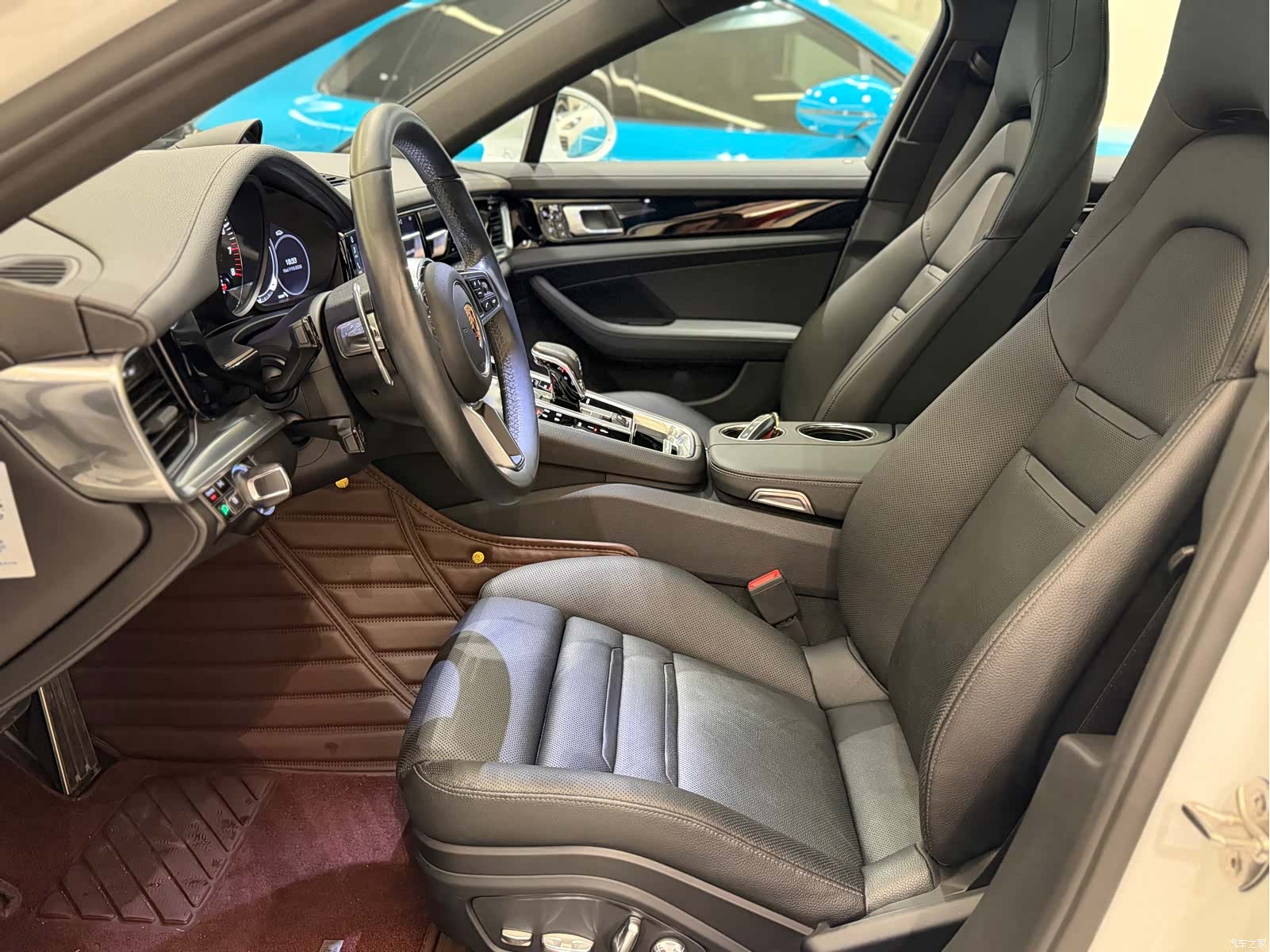 Porsche Panamera, 2018 13