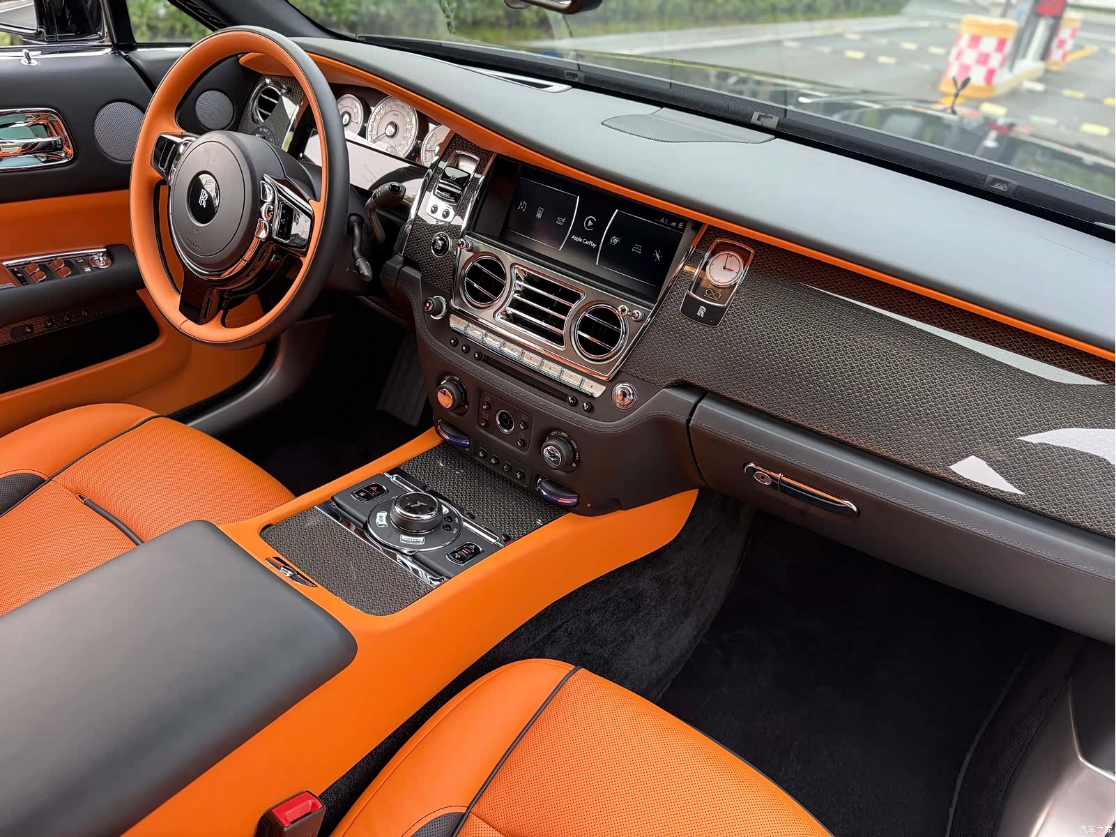 Rolls-Royce Wraith, 2022 15