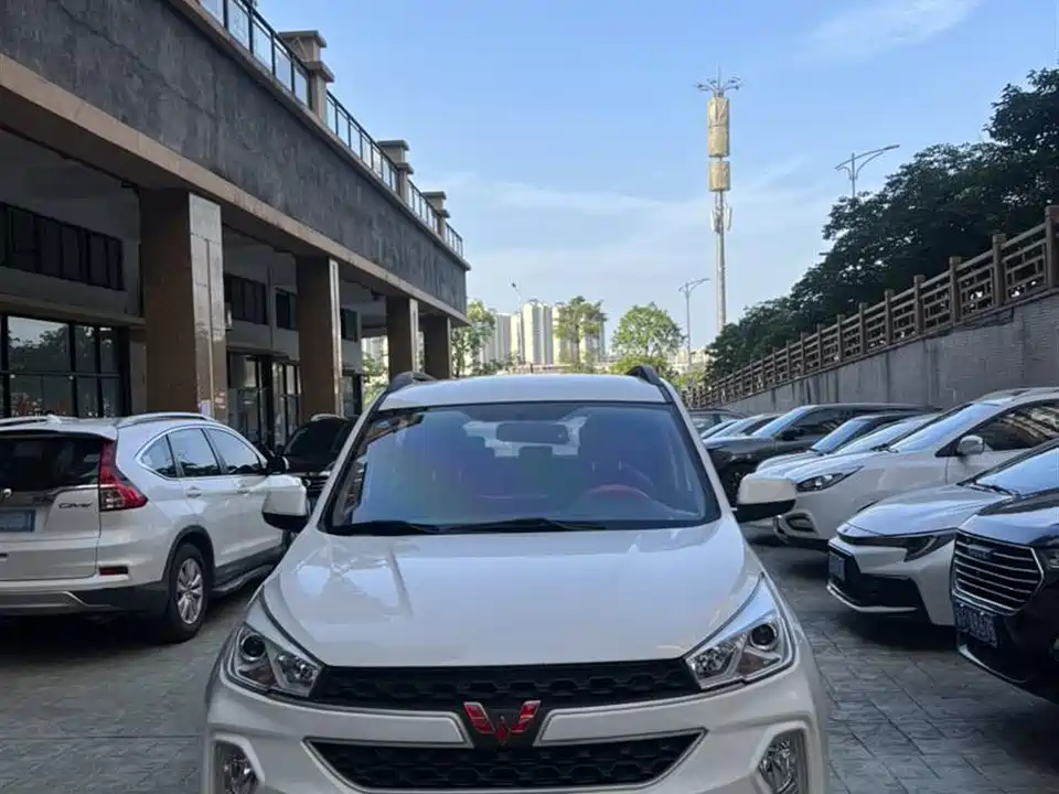 Wuling Wuling Hongguang S3