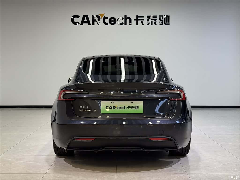 Tesla Model 3, 2024 все фото