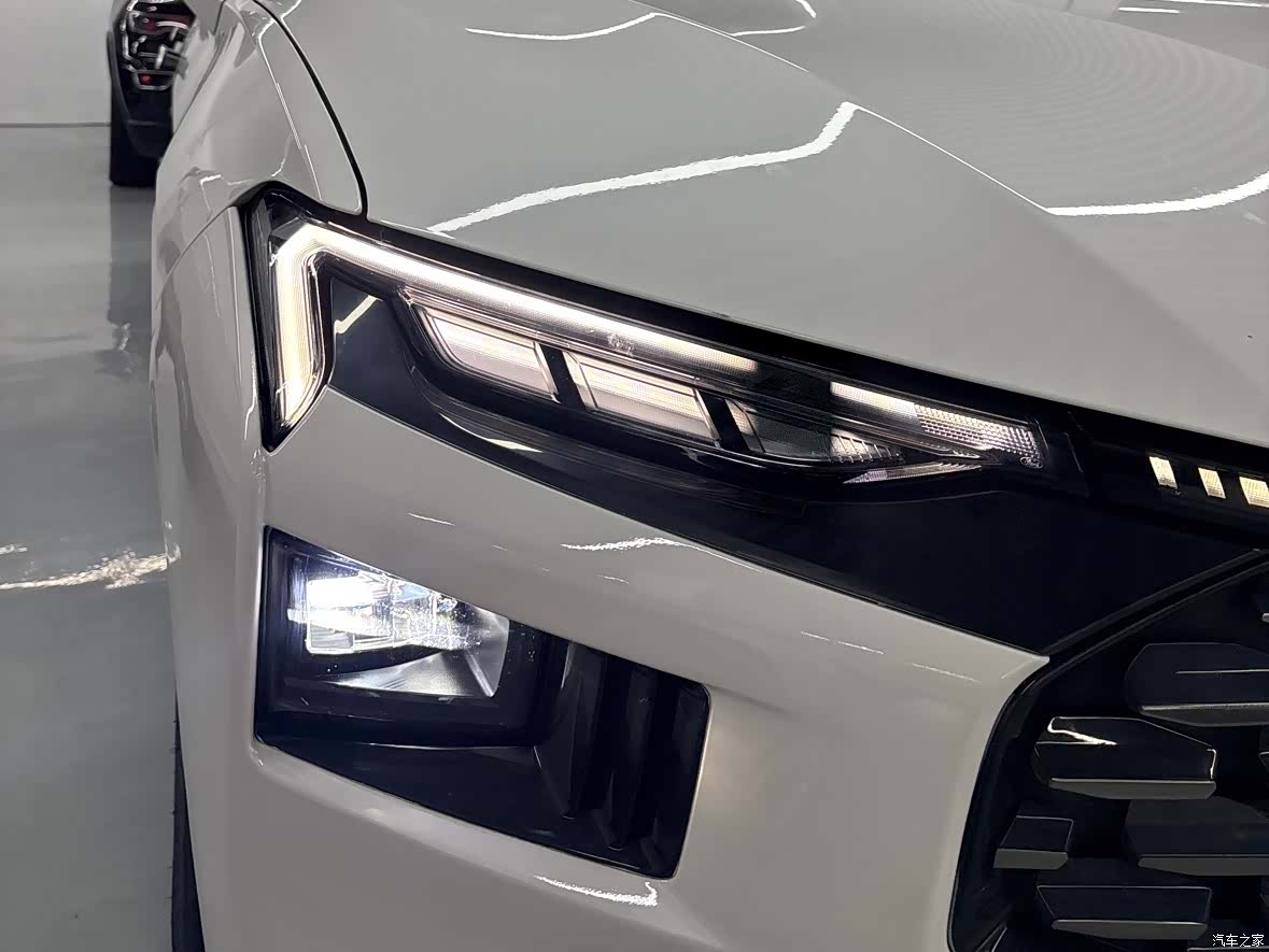 Ford Mondeo, 2022 20