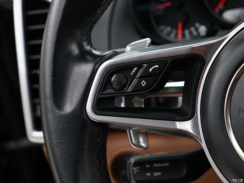 Porsche Cayenne, 2016 15