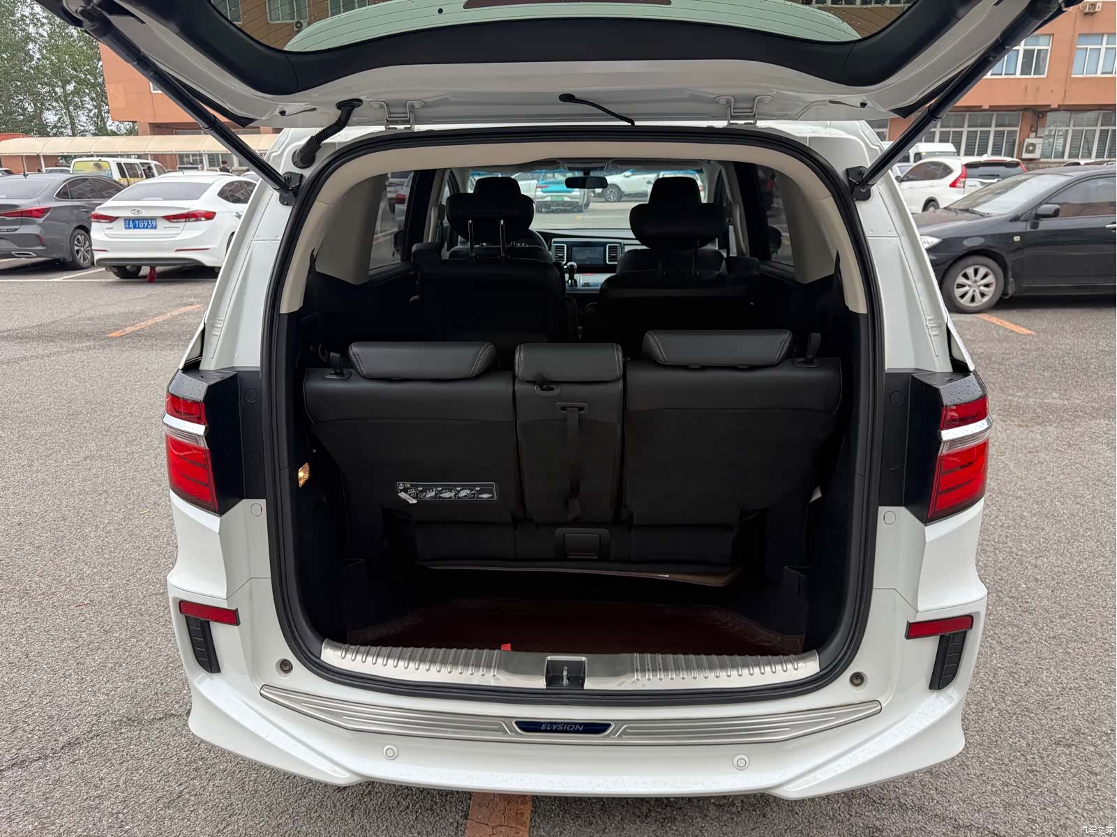 Honda Elysion, 2019 23