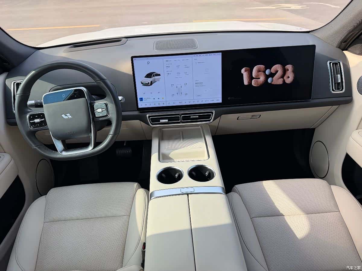 Li Auto L7, 2023 7