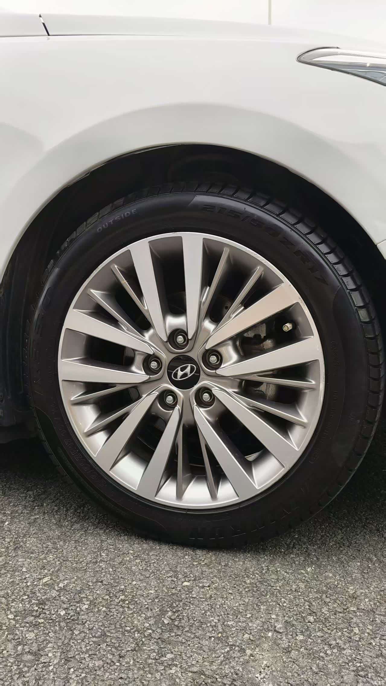 Hyundai GLS, 2017 18