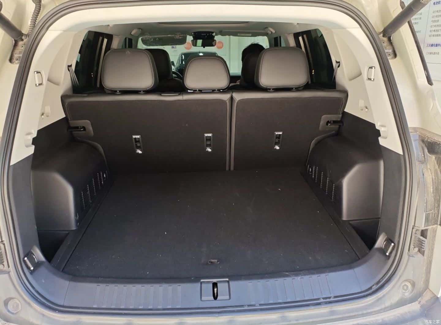 Jetour T1, 2026 10