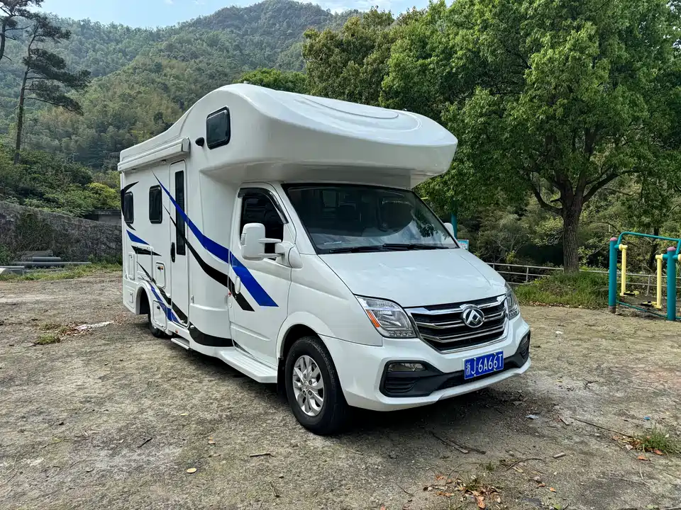 MAXUS V80 motorhome