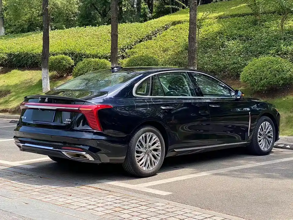 Hongqi H5