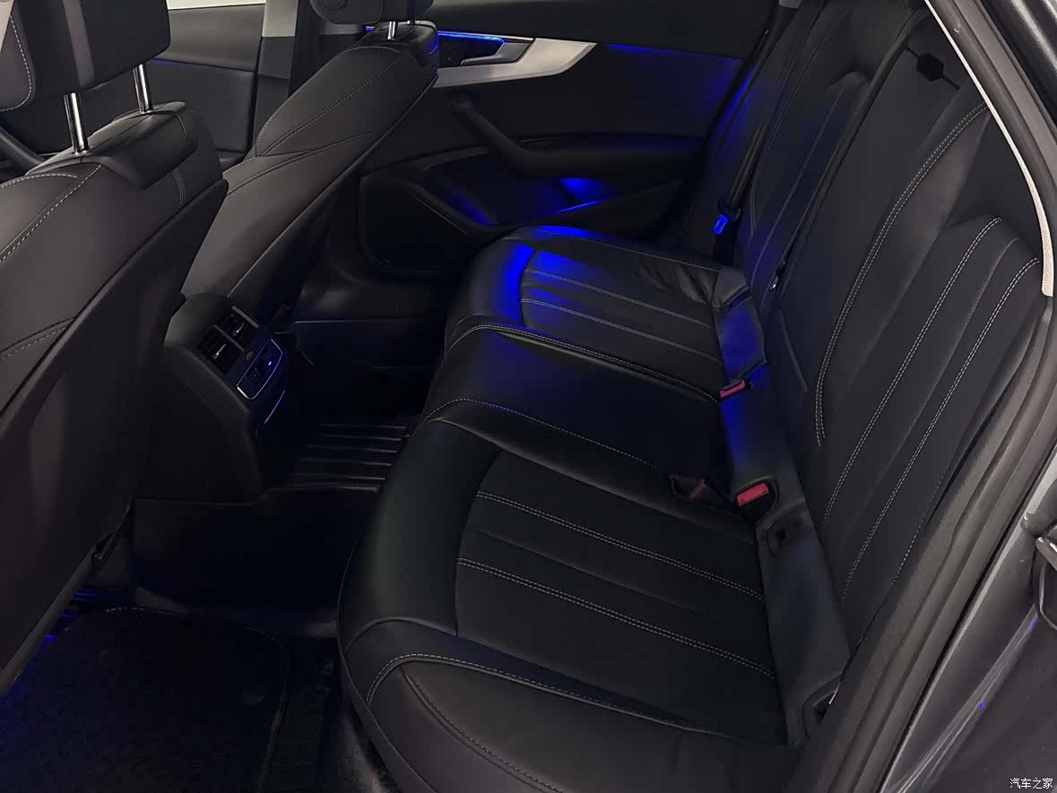 Audi A4L, 2023 11