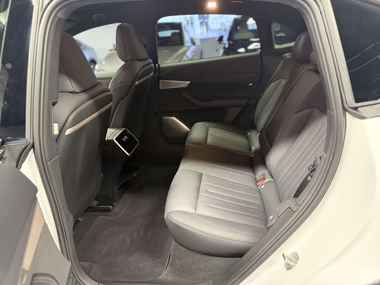 NIO L60, 2025 10