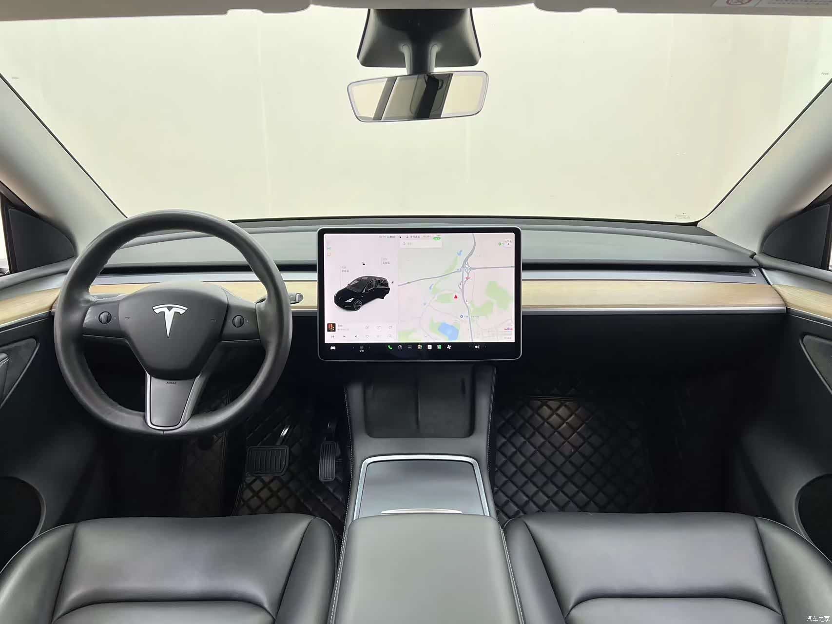 Tesla Model Y, 2021 21