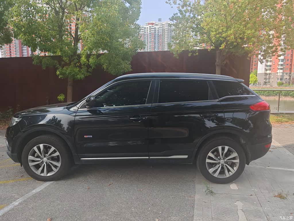 Geely Boyue, 2017 13