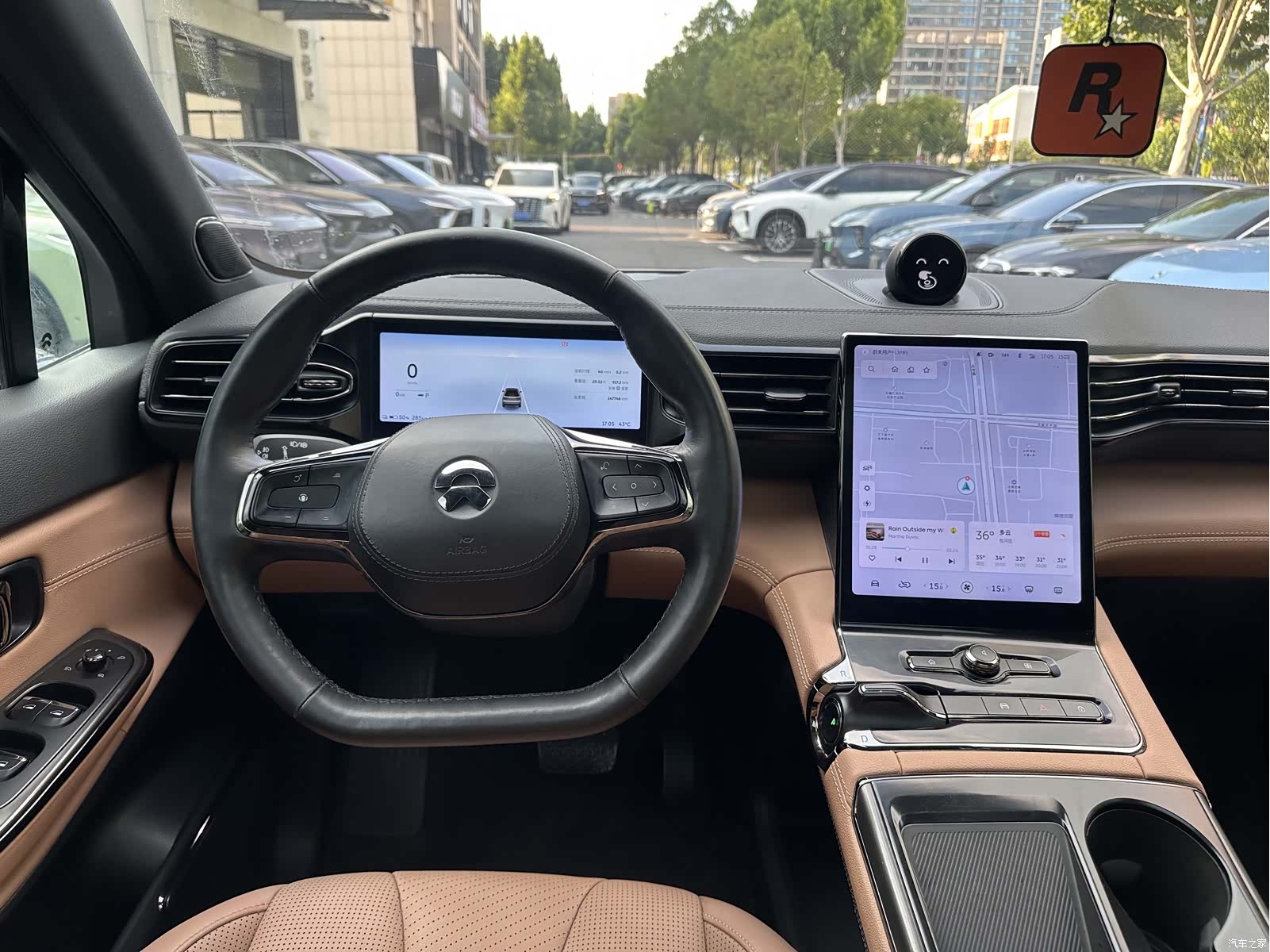 NIO ES8, 2022 10