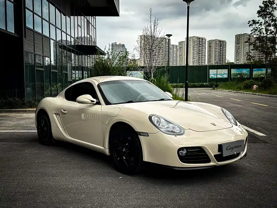 Porsche Cayman