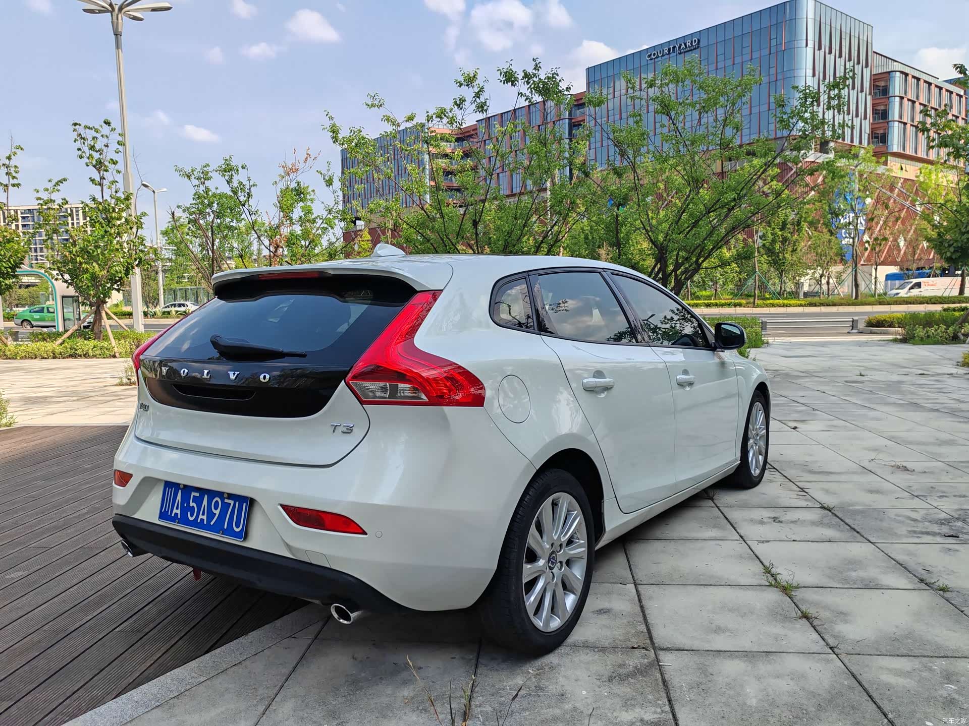 Volvo V40, 2015 6