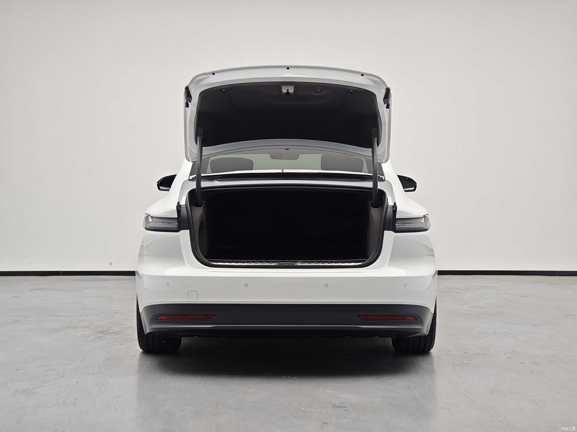 NIO ET7, 2024 17