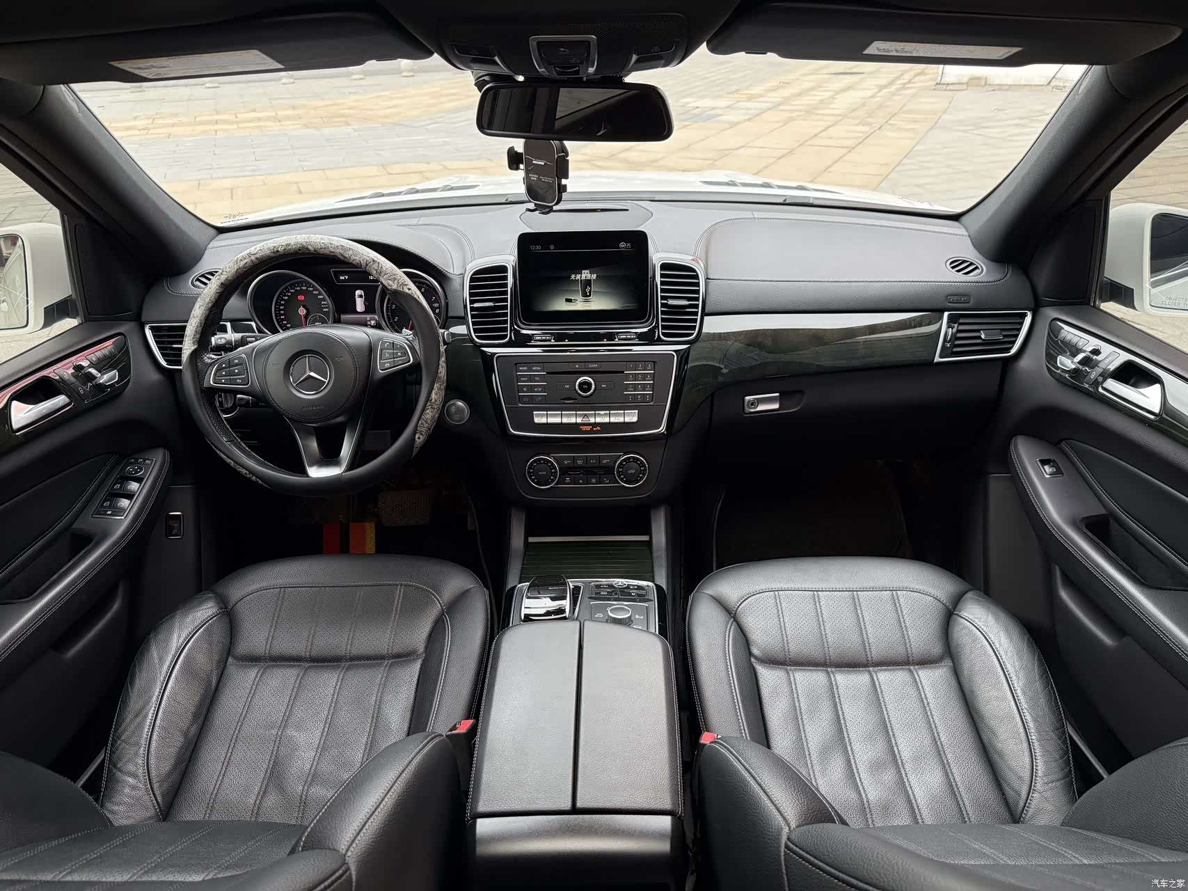 Mercedes-Benz GLS, 2017 6