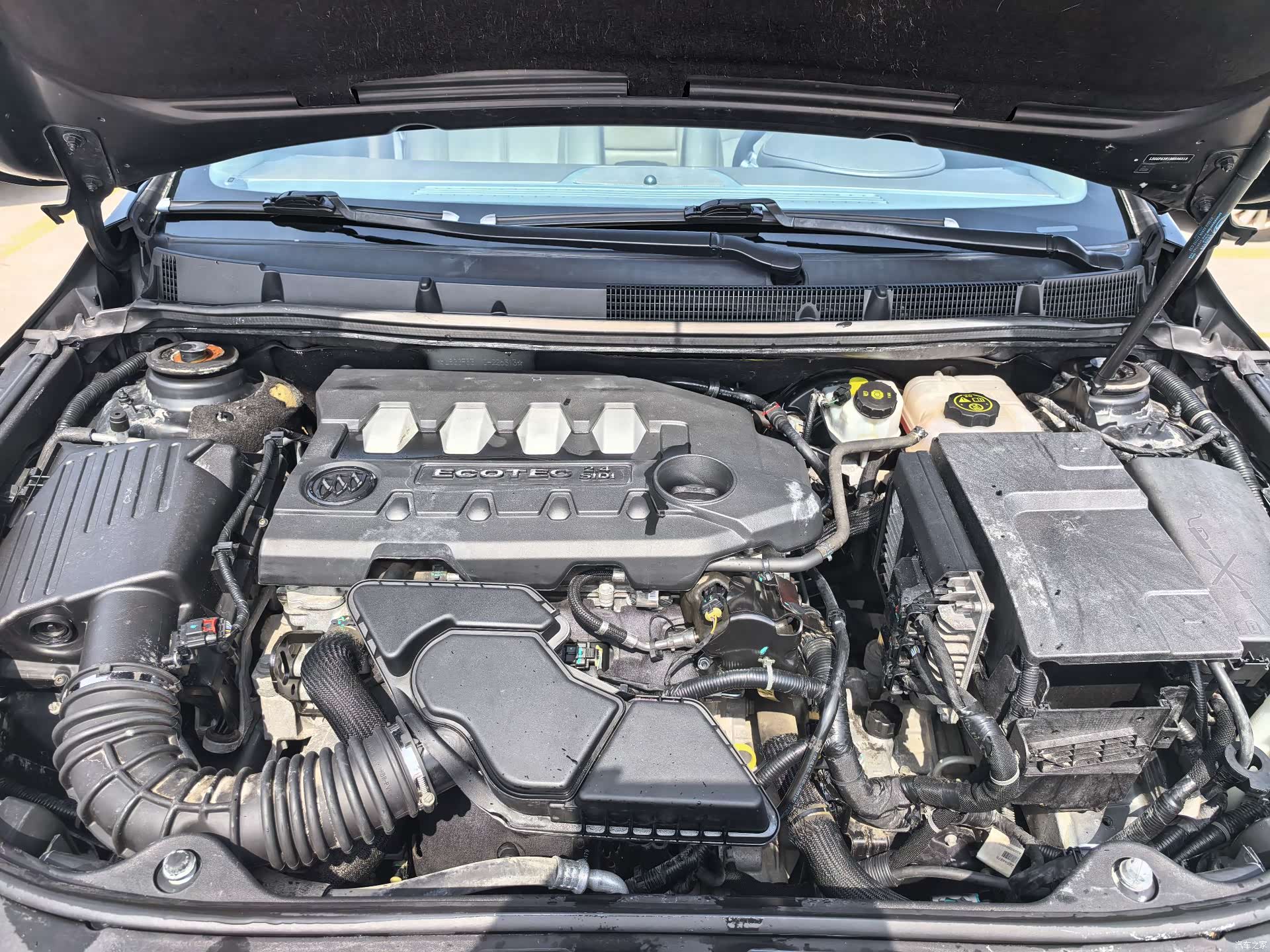 Buick LaCrosse, 2015 16