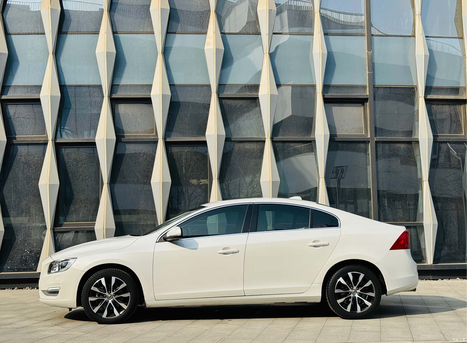 Volvo S60, 2018 3