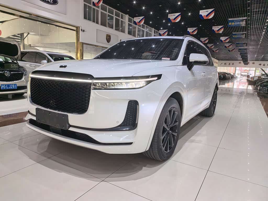 Li Auto ONE