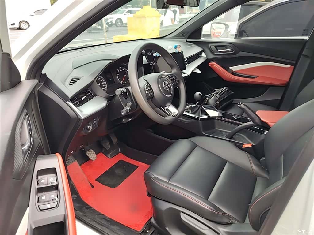 MG MG5, 2022 15