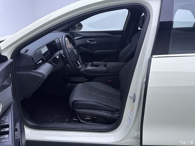 BYD Qin, 2025 19