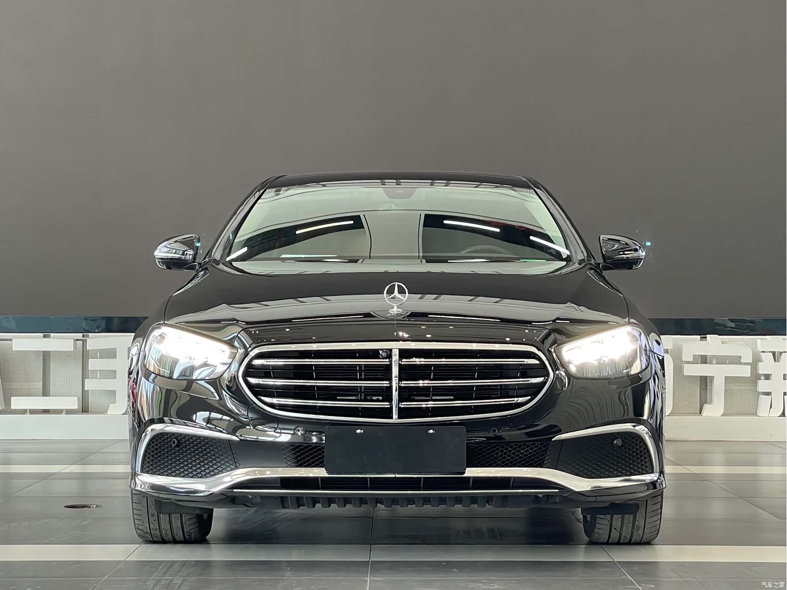 Mercedes-Benz E-Class, 2022 2