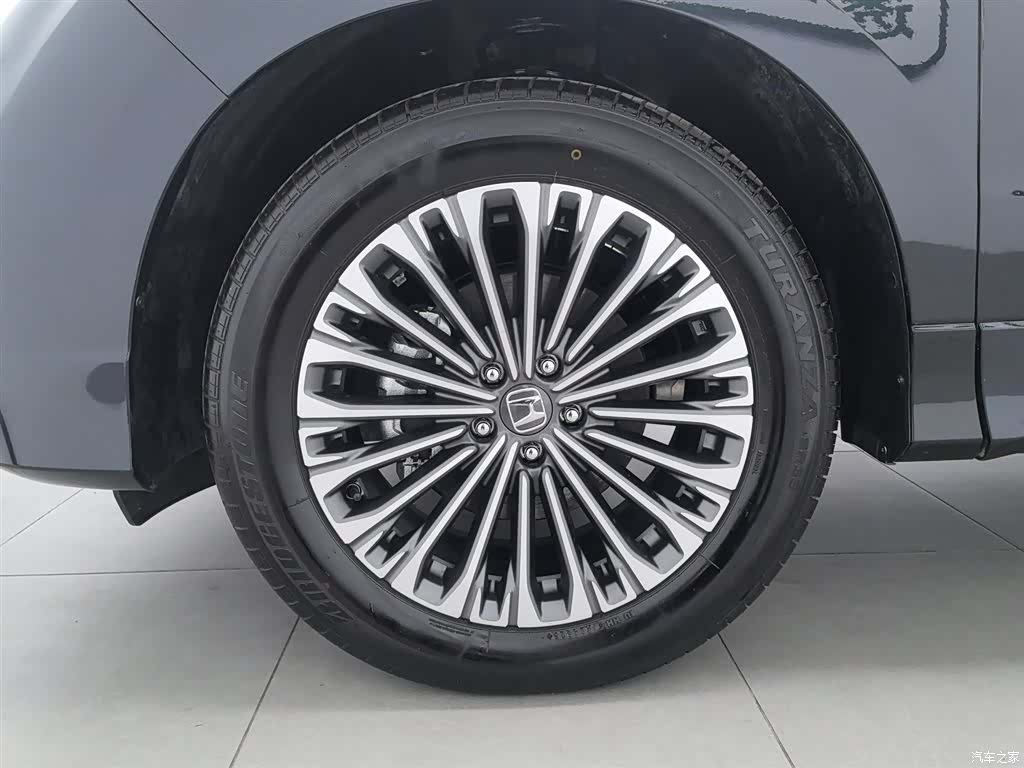 Honda Avancier, 2025 17