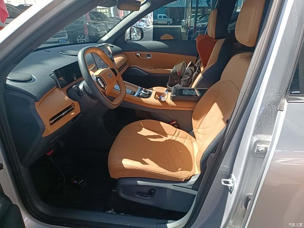Geely 7, 2024 15