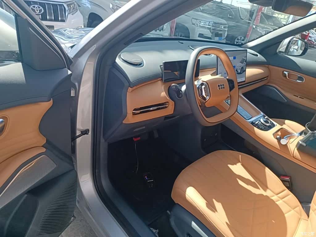 Geely 7, 2024 16