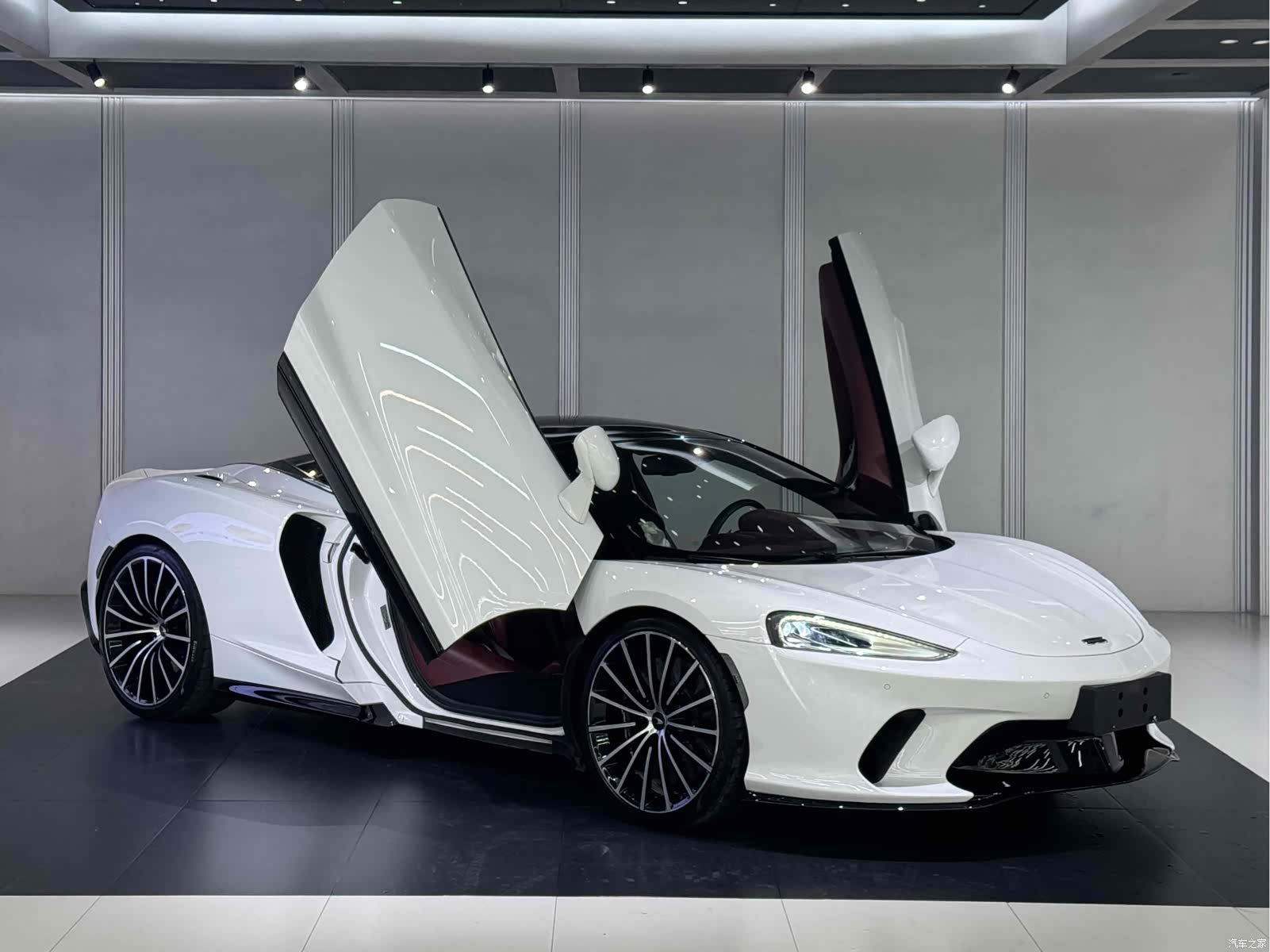 McLaren GT, 2023 3