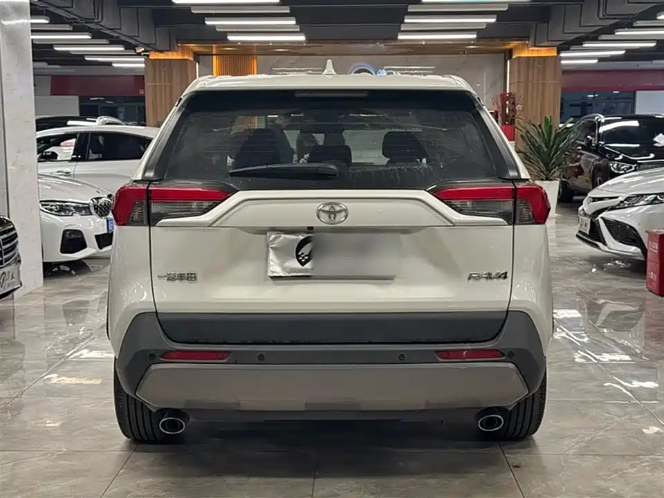 Toyota RAV4 Rongfang