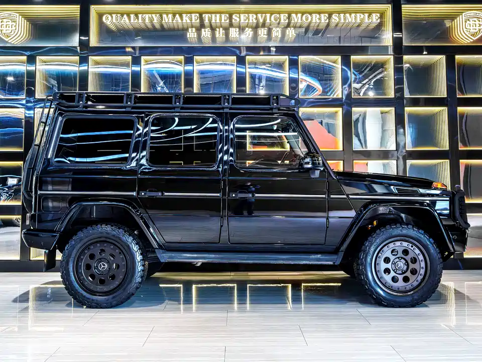 Mercedes-Benz G-class