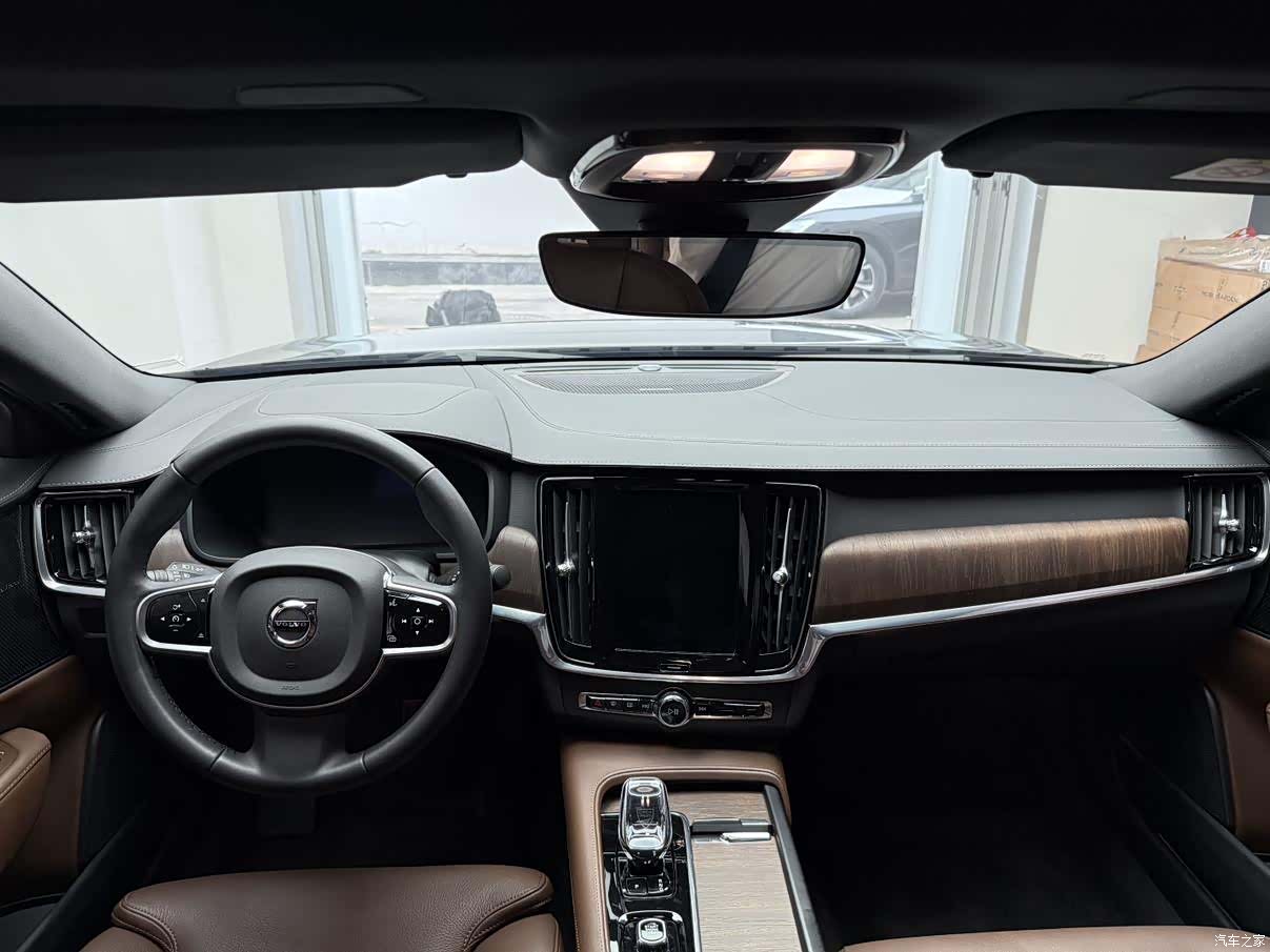 Volvo S90, 2025 14