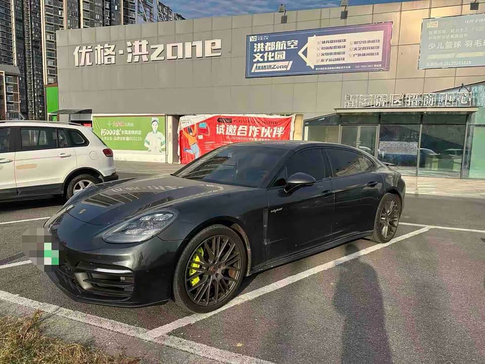 Porsche Panamera